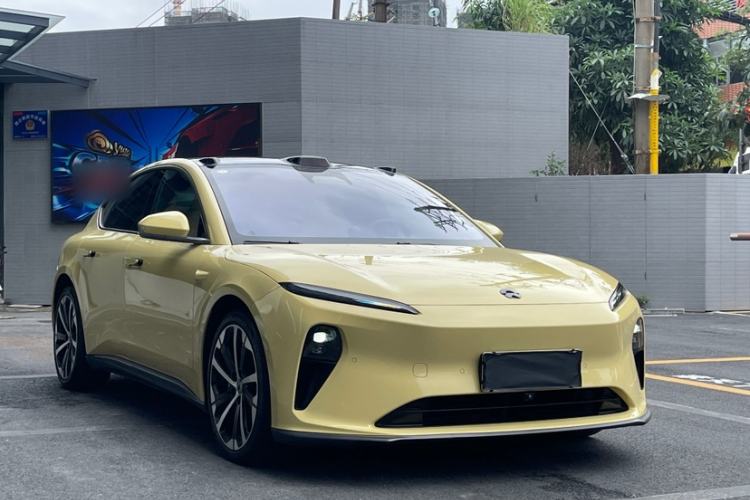 Used Nio ET5 2022 75 kWh Exterior 6