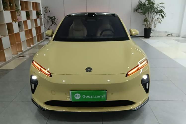 Used Nio ET5 2022 75 kWh Front