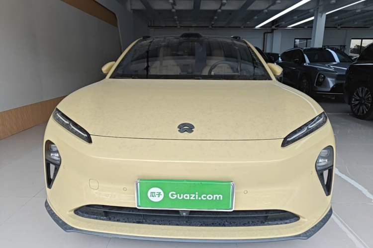 Used Nio ET5 2022 75 kWh Front