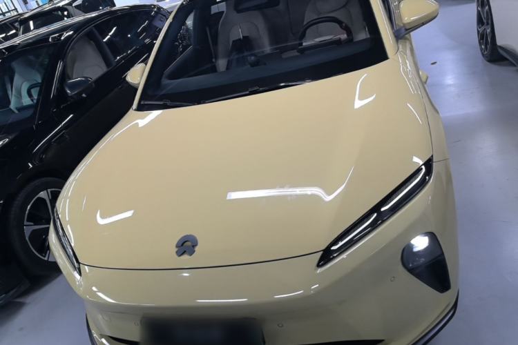 Used Nio ET5 2022 75 kWh Front