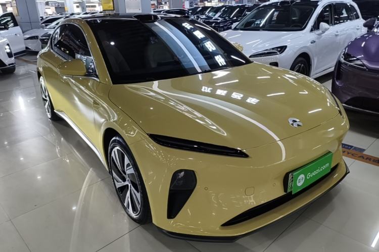 Used Nio ET5 2022 75 kWh Front Right 45 Deg