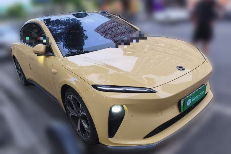 Used Nio ET5 2022 100 kWh Front Right 45 Deg
