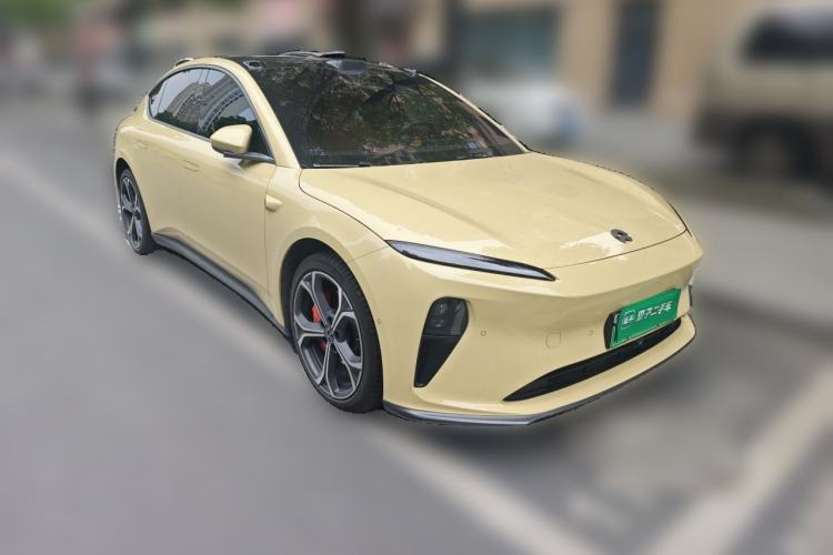 Used Nio ET5 2022 75 kWh Front Right 45 Deg