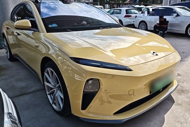 Used Nio ET5 2022 100 kWh Front Right 45 Deg