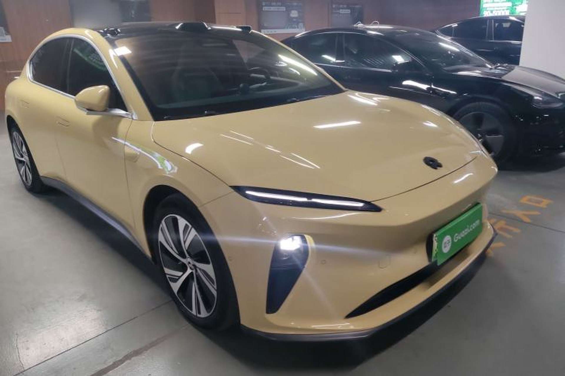 Used Nio ET5 2022 75 kWh Front Right 45 Deg