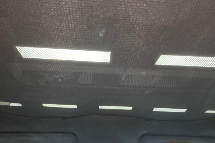 Used Nio ET5 2022 75 kWh Headliner