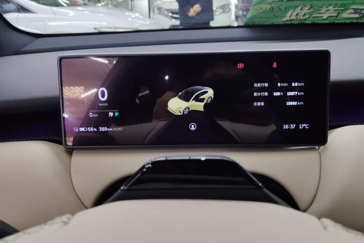 Used Nio ET5 2022 75 kWh Instrument Cluster