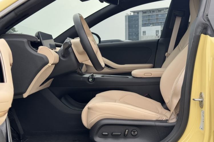 Used Nio ET5 2022 75 kWh Interior 1