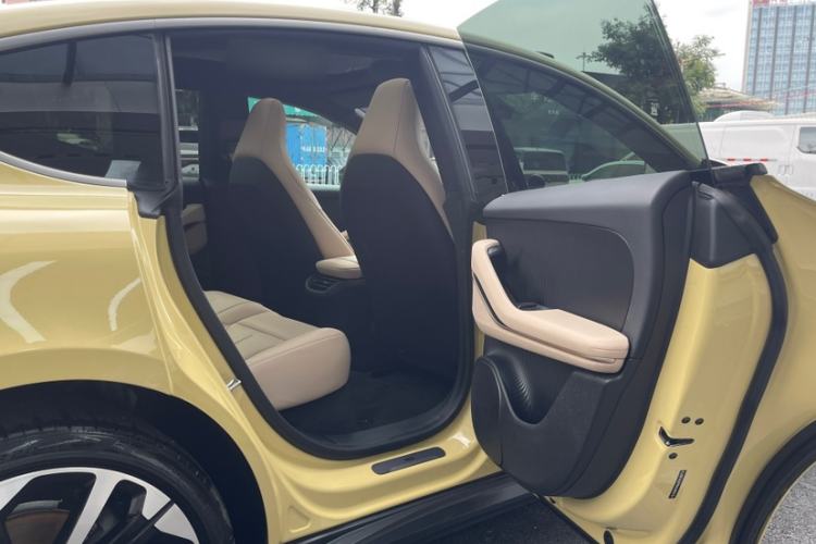 Used Nio ET5 2022 75 kWh Interior 1
