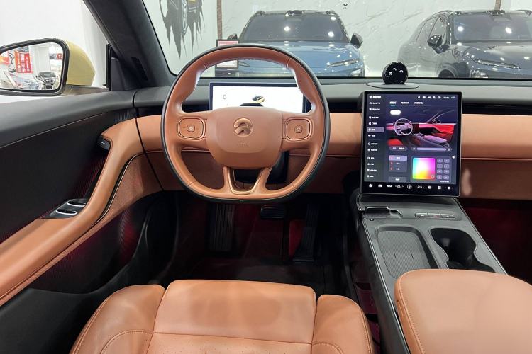 Used Nio ET5 2022 75 kWh Interior 3