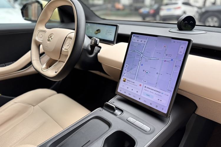 Used Nio ET5 2022 75 kWh Interior 5