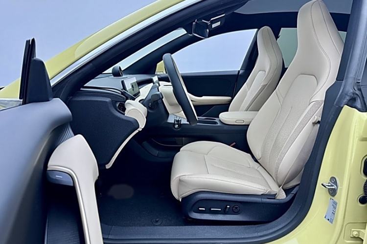 Used Nio ET5 2022 75 kWh Interior 5