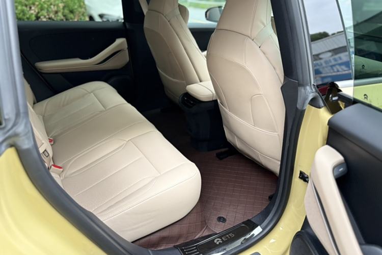 Used Nio ET5 2022 75 kWh Interior 6