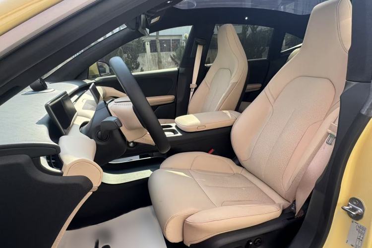Used Nio ET5 2022 75 kWh Interior 6