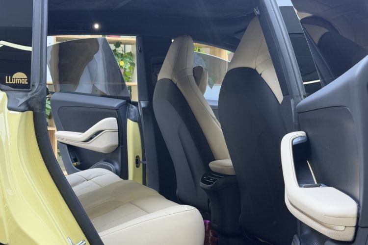 Used Nio ET5 2022 75 kWh Interior 7