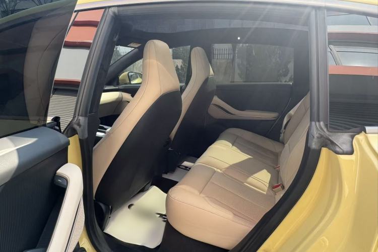 Used Nio ET5 2022 75 kWh Interior 7