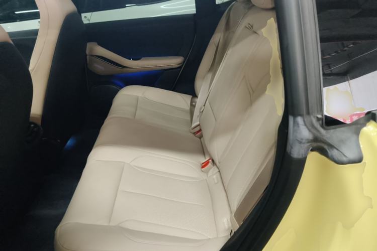 Used Nio ET5 2022 75 kWh Left Rear Seat