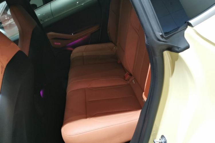 Used Nio ET5 2022 75 kWh Left Rear Seat