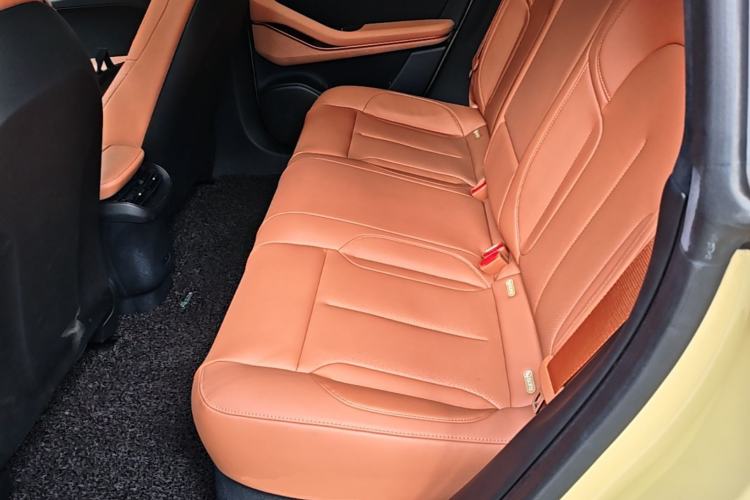 Used Nio ET5 2022 100 kWh Left Rear Seat