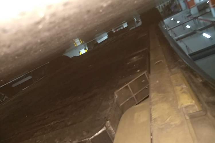 Used Nio ET5 2022 75 kWh Left Side Sill