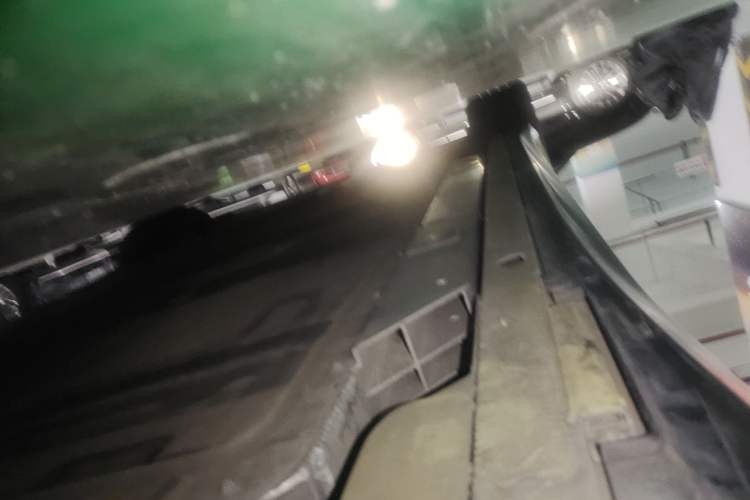 Used Nio ET5 2022 75 kWh Left Side Sill