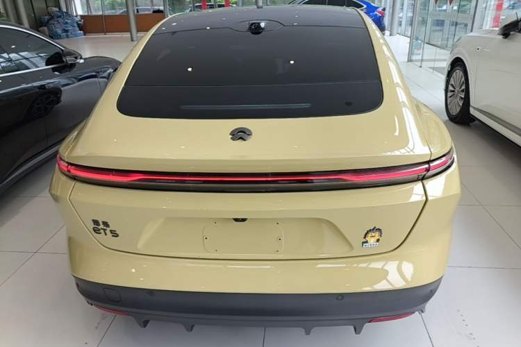 Used Nio ET5 2022 75 kWh Rear