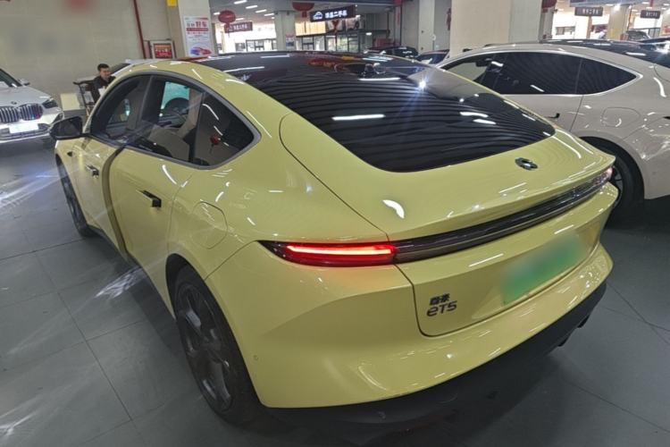 Used Nio ET5 2022 75 kWh Rear Left 45 Deg