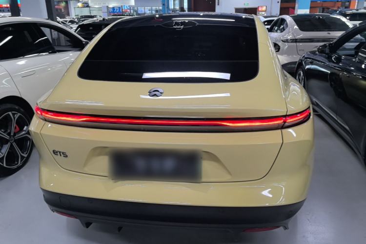 Used Nio ET5 2022 75 kWh Rear