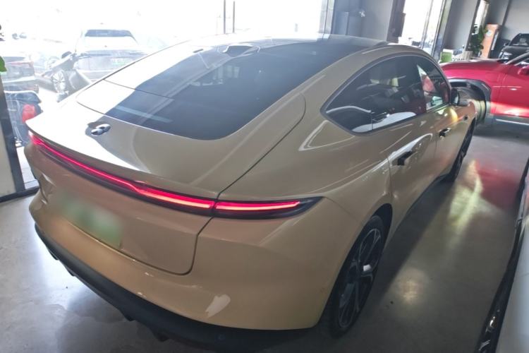 Used Nio ET5 2022 75 kWh Rear Right 45 Deg