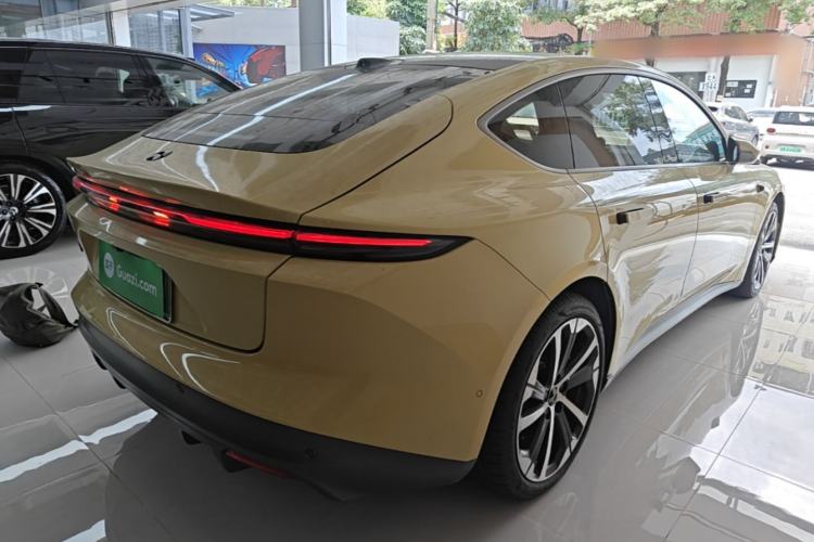 Used Nio ET5 2022 75 kWh Rear Right 45 Deg