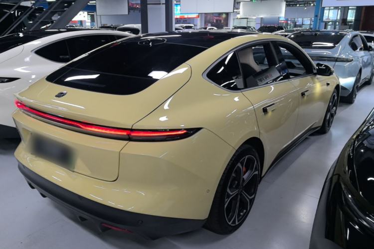 Used Nio ET5 2022 75 kWh Rear Right 45 Deg