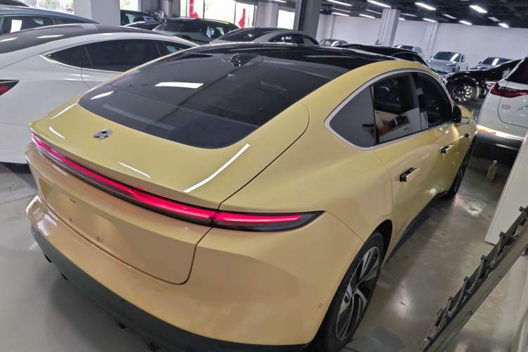 Used Nio ET5 2022 75 kWh Rear Right 45 Deg