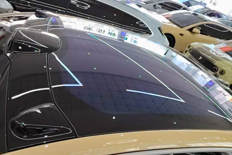 Used Nio ET5 2022 75 kWh Roof