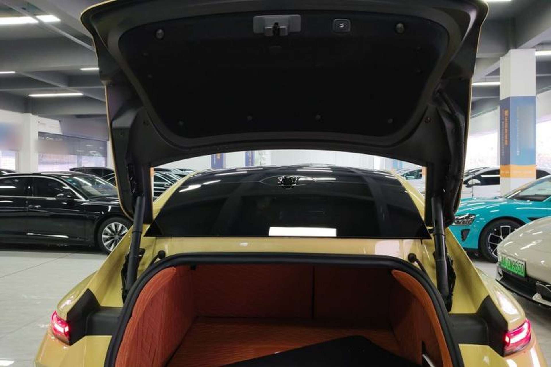 Used Nio ET5 2022 75 kWh Trunk