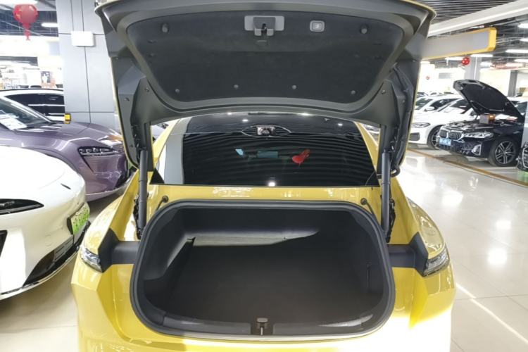 Used Nio ET5 2022 75 kWh Trunk
