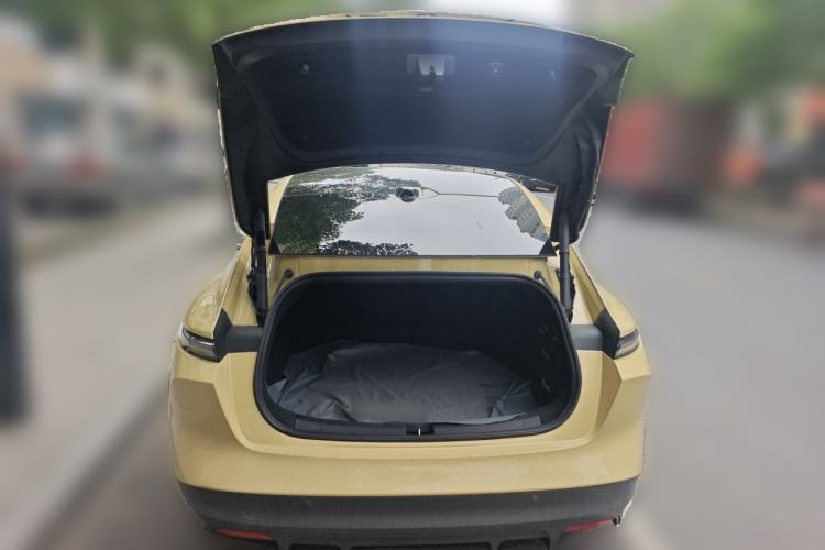 Used Nio ET5 2022 75 kWh Trunk