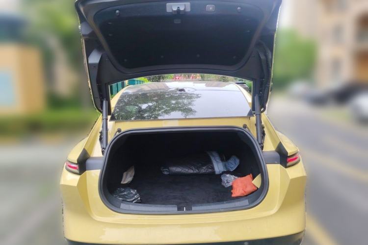 Used Nio ET5 2022 75 kWh Trunk