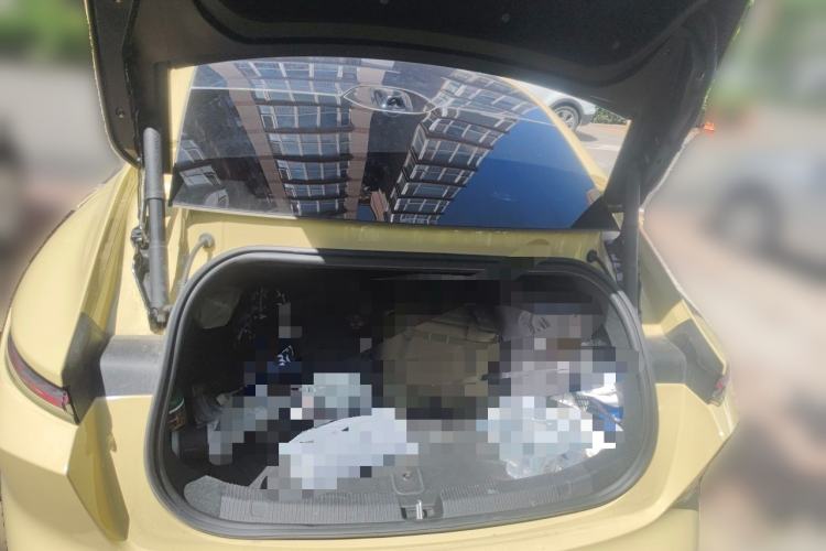 Used Nio ET5 2022 75 kWh Trunk