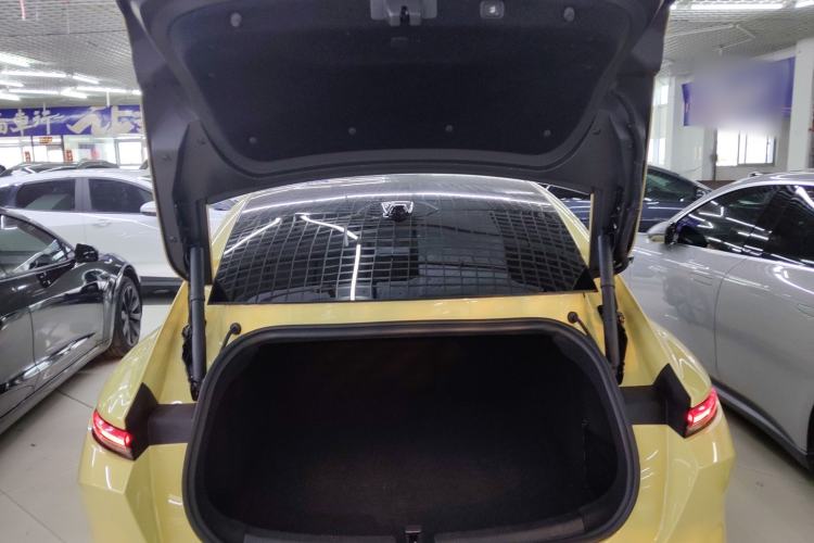 Used Nio ET5 2022 75 kWh Trunk