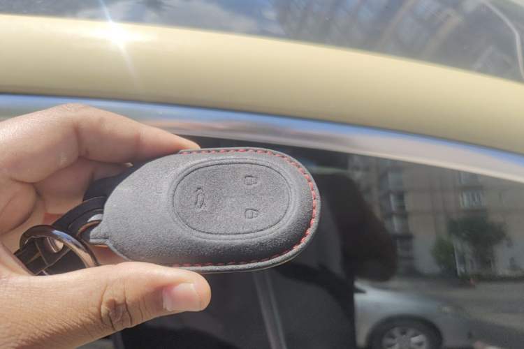 Used Nio ET5 2022 75 kWh Vehicle Key