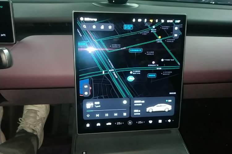 Used Nio ET5 2024 75 kWh Audio And AC Panel