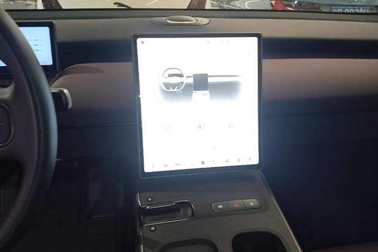 Used Nio ET5 2024 75 kWh Audio And AC Panel