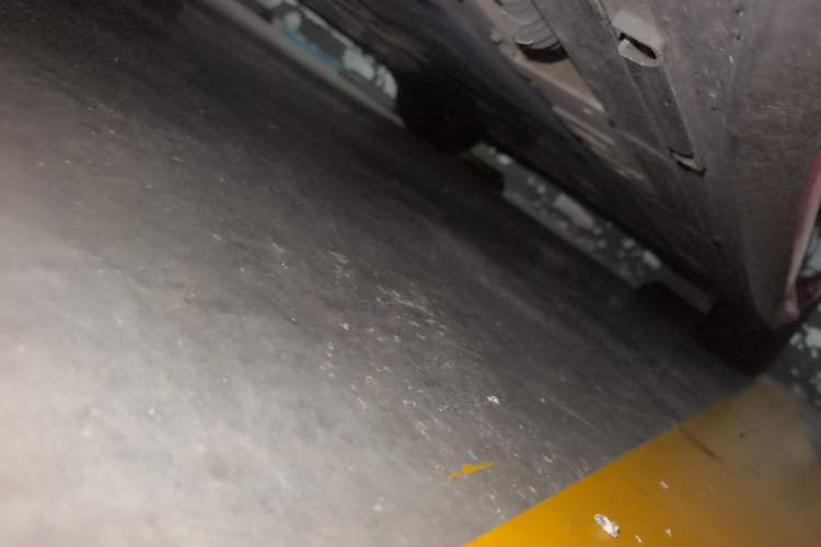 Used Nio ET5 2024 75 kWh Chassis Front Left