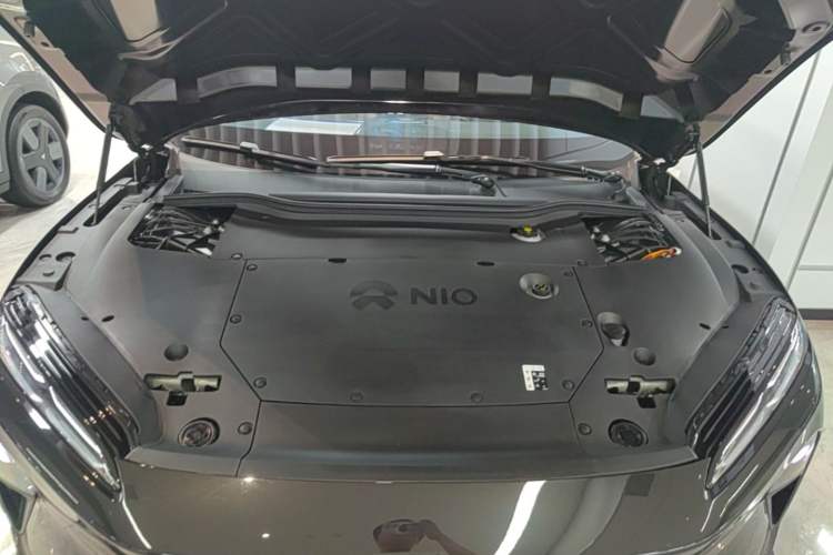 Used Nio ET5 2024 75 kWh Engine Bay