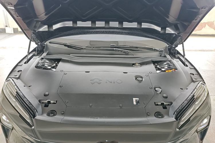 Used Nio ET5 2024 75 kWh Engine Bay