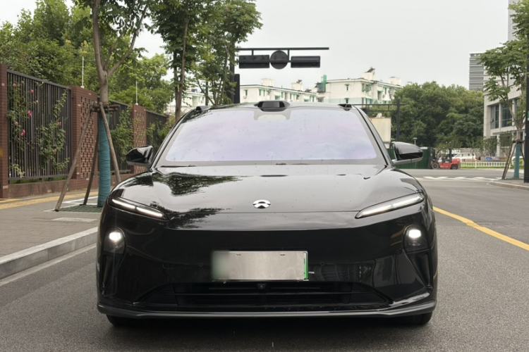 Used Nio ET5 2024 75 kWh Exterior 1