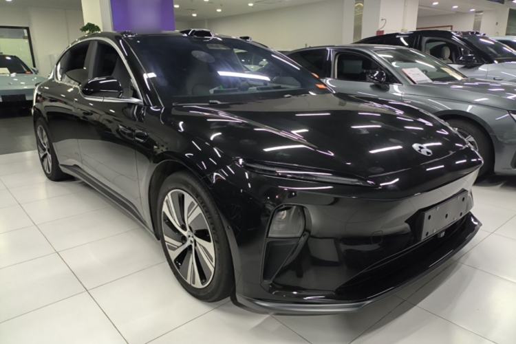 Used Nio ET5 2024 75 kWh Exterior 1