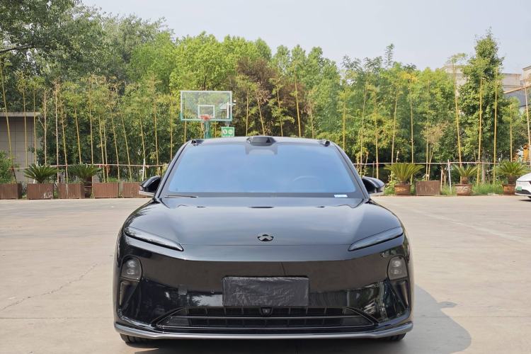 Used Nio ET5 2024 75 kWh Exterior 1