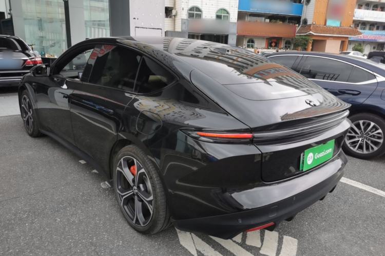 Used Nio ET5 2024 75 kWh Exterior 2