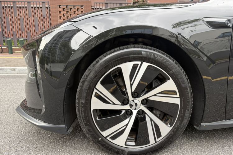 Used Nio ET5 2024 75 kWh Exterior 3